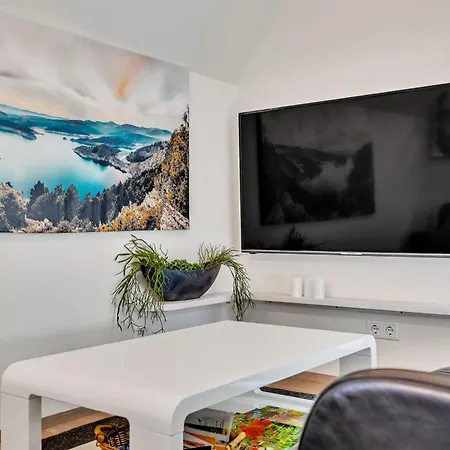 Holiday home Bude 92 By Interhome